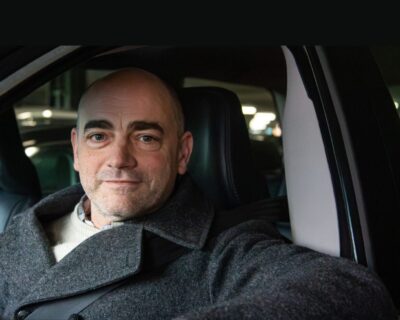 Cover voor Ronald Janus nieuwe hoofdredacteur van Auto Review